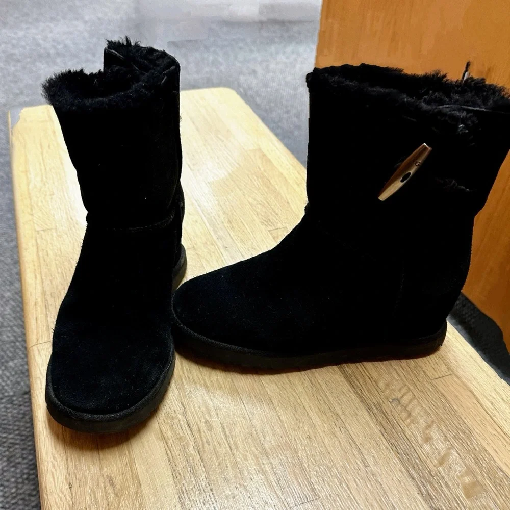 Ugg Classic Femme Zip Mini - Picture 2 of 4